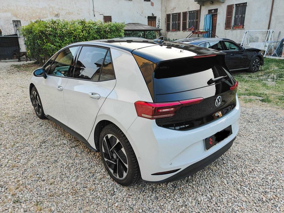 Volkswagen ID.3 58 kWh Pro Avariat 2024
