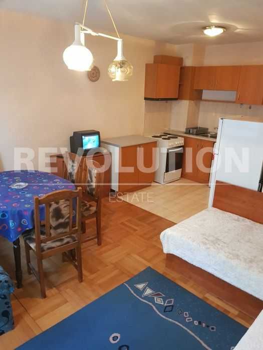 Дава се под наем Двустаен апартамент в Варна, Спортна зала - 60 кв.м за 510 € - Снимка #4