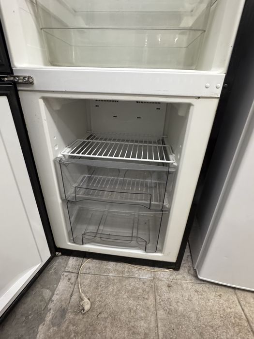Хлидилник с фризер GORENJE