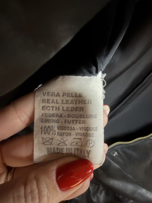 Geaca din piele naturala cu guler din blana de nutrie