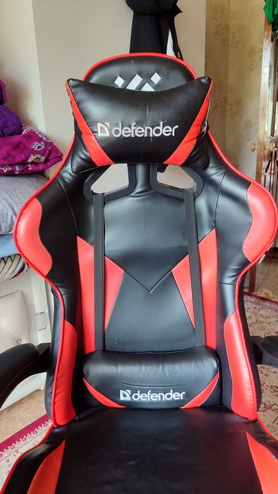 Продам игровое кресло