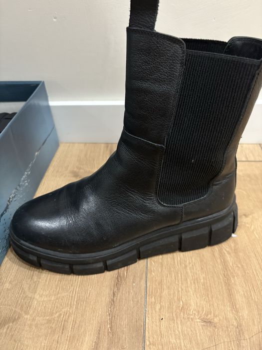 Продам сапоги женские