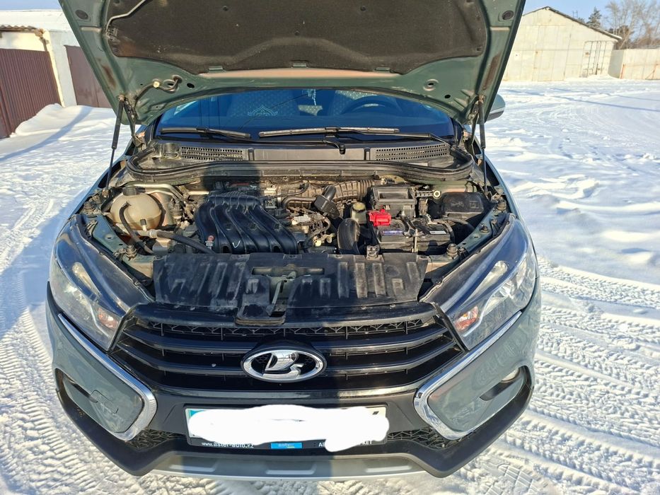 Продам автомобиль Лада Веста SW Cross