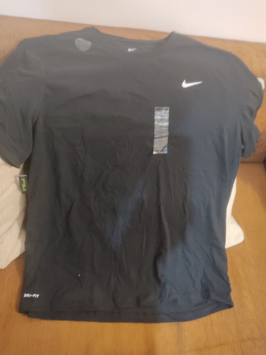 Нови Фланелки Nike