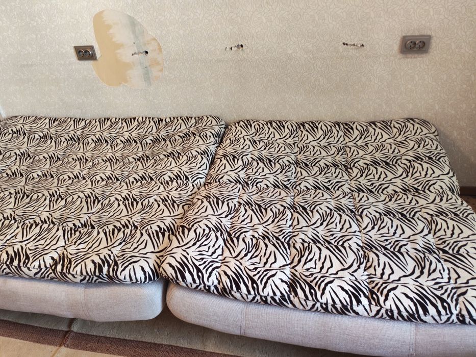 Продам диваны б/у.