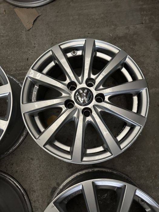 Jante originale 16 5 112 Wv Passat Touran Saran Tiguan Jetta Golf 5 6