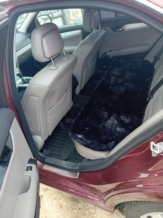 Vând Mercedes Benz c class avangarde