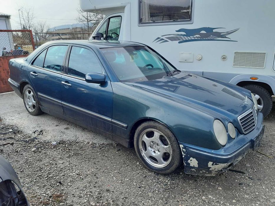 Mercedes 220 cdi 2000 г автомат на части