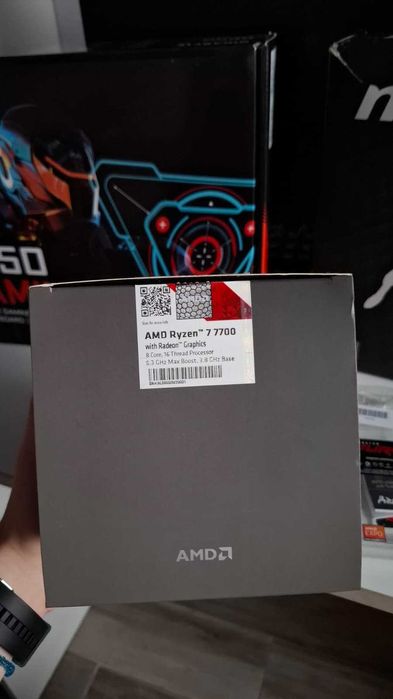 PC Gaming Ryzen 7 7700, Gtx 1080ti cu 16gb ram DDR5