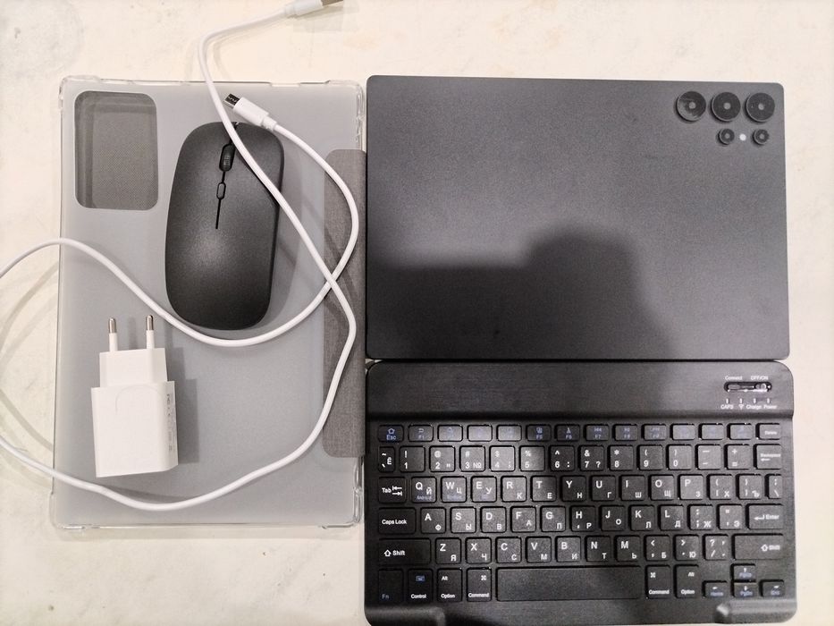 Продаю планшет в хорошем состоянии