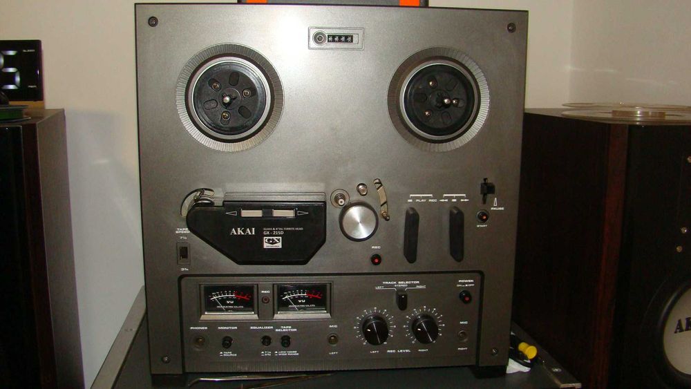 Magnetofon Akai GX-215G