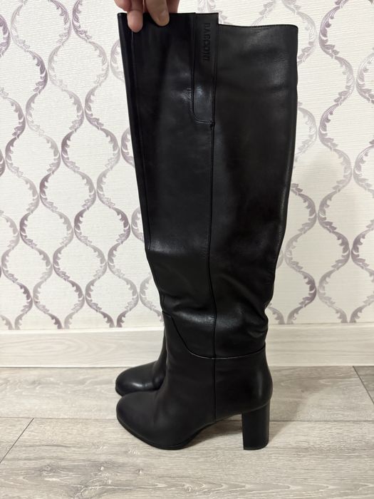 Продам сапоги Basconi