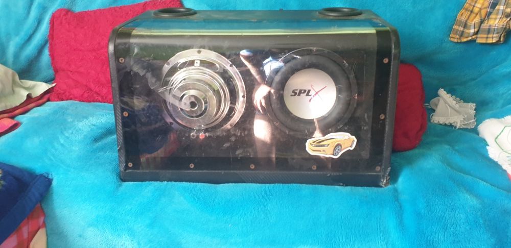 Vand Tub bass cu 2 boxe