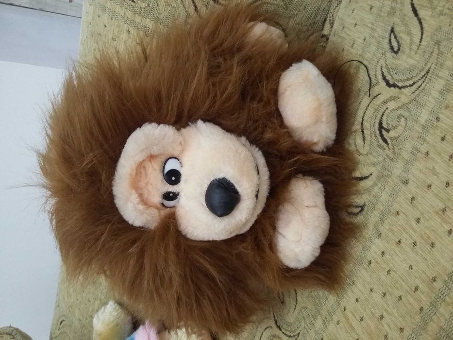 Игрушки мягкие разные