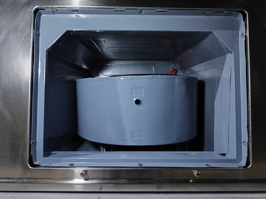 Ремонт кухонной вытяжки любой сложности вентиляции