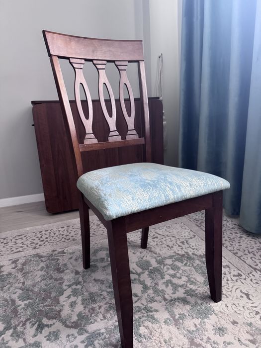 Стулья для гостиной