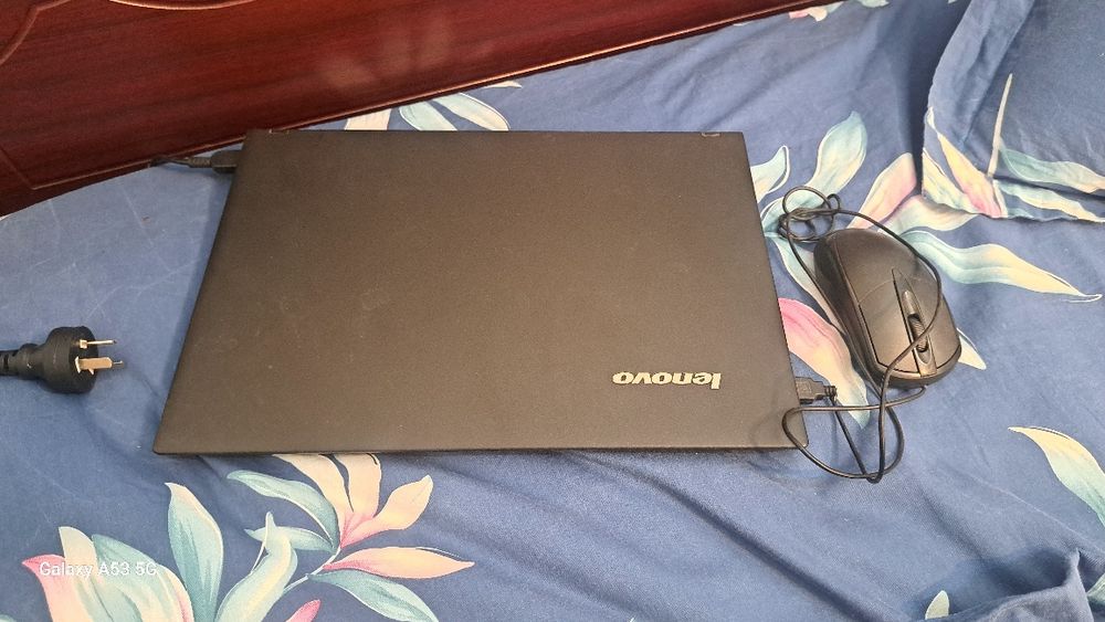 Lenovo e40.80 noutbuk