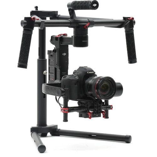 DJI Ronin DJI Ronin-M – Gimbal profesional pe 3 axe, aproape nou.