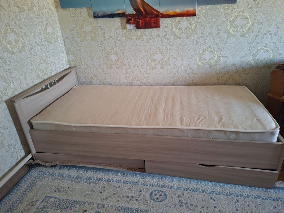 Диван жаксы жагдайда
