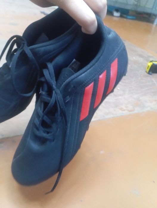 Продам бутццы одевал один раз