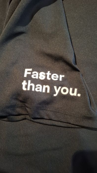 Tricou de vara de la Formația Gorilas