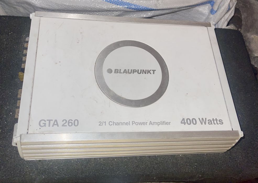 Subwoofer auto Blaupunkt + stație GTA 260 – 400W