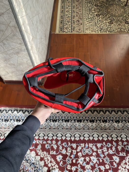 Продается шлем венум