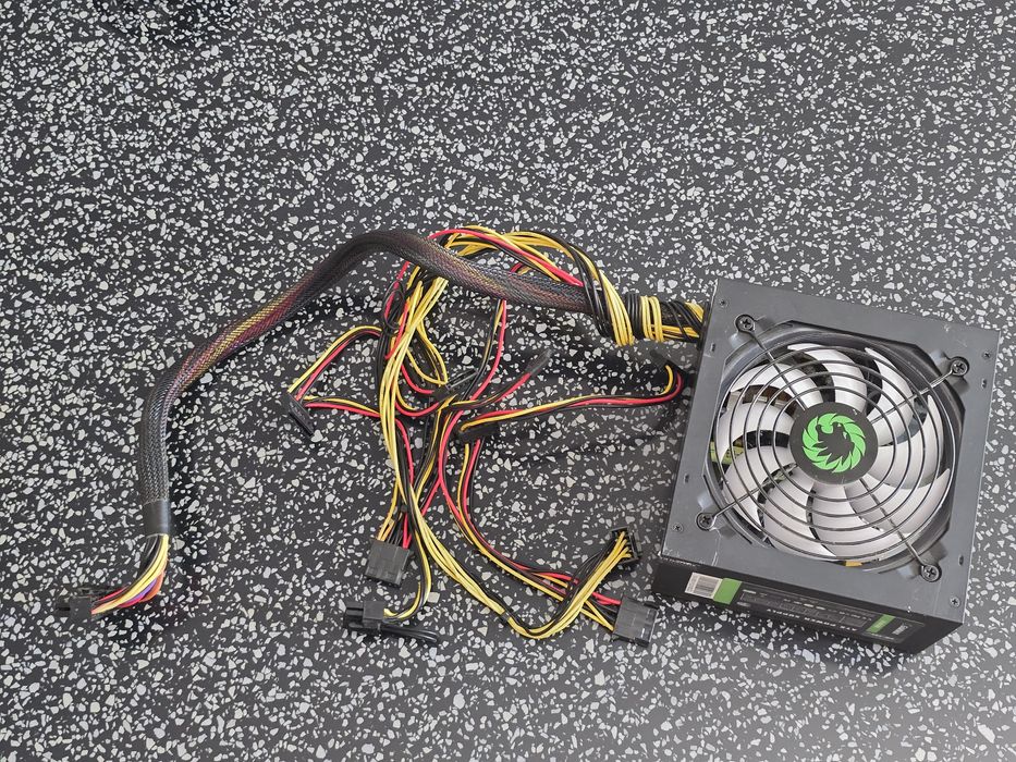 Блок питания Gamemax ATX 500W