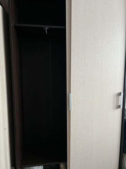 Продам шкаф в хорошем состоянии