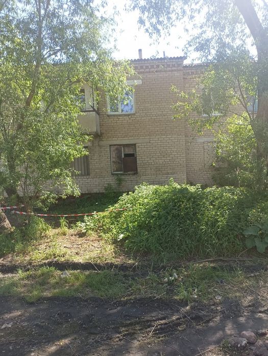 Продам  дом на слом