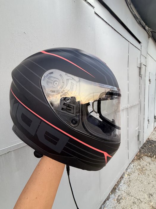 Продам мотошлем IXS