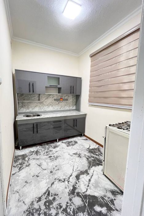 Чилонзор 12 2/1/4 сотилади