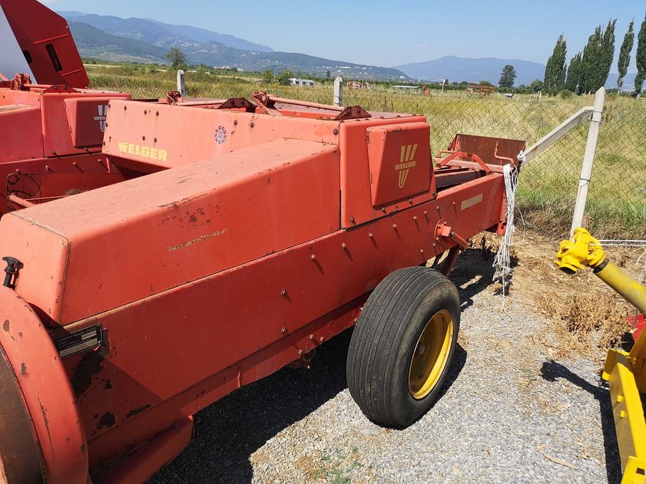 Земеделска Техника Испорски предлага сламопреси на квадратни бали