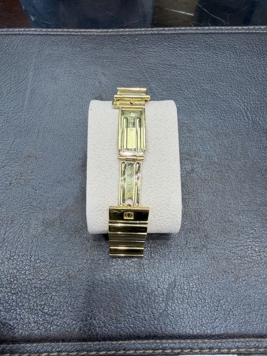 Часовник Omega Constellation Manhattan 18к