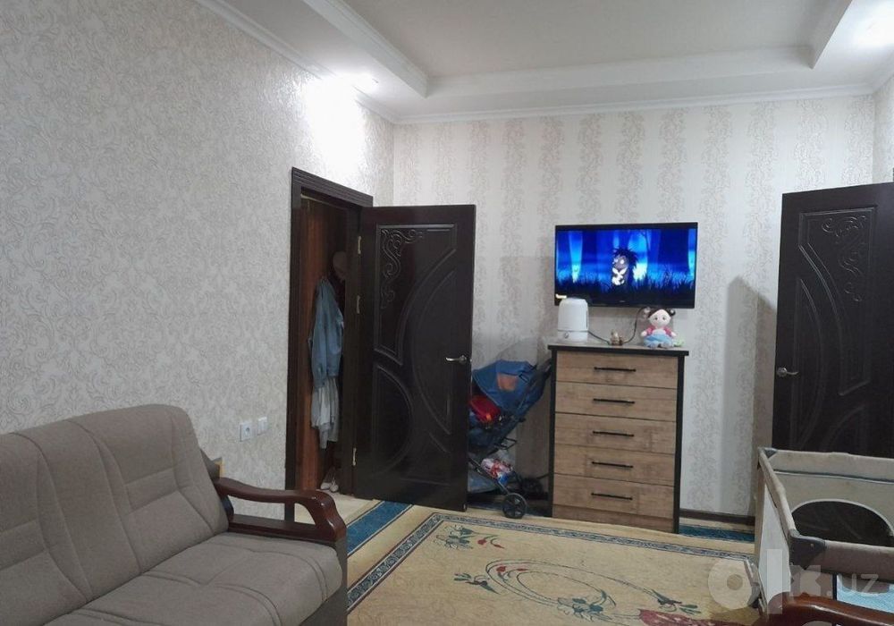 Квартира продаётся Чиланзар 5 квартал 1в2/2/4 меб тех ор. Оптовый рыно