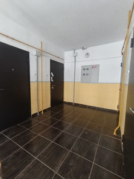 1-комн кв 15 мкр, коммерч.дом