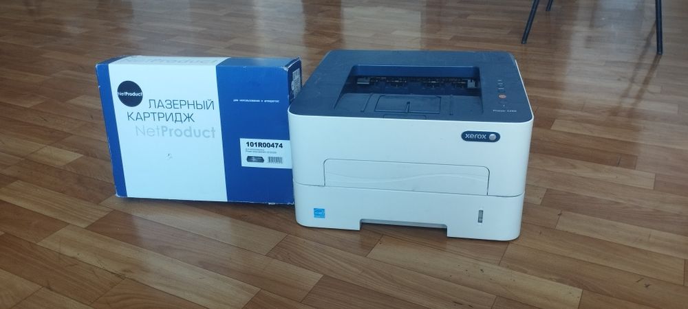 Продам принтер Xerox Phaser 3260
