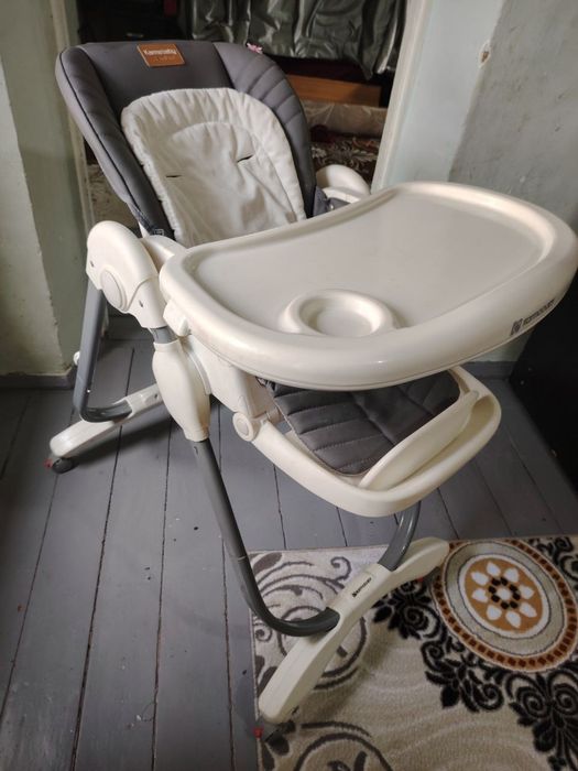 Detiski stulcha ovqatlaniw uchun