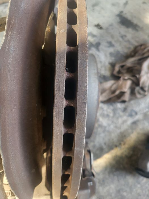 Предни спирячни дискове с накладки за BMW E70 E71 F15 F16