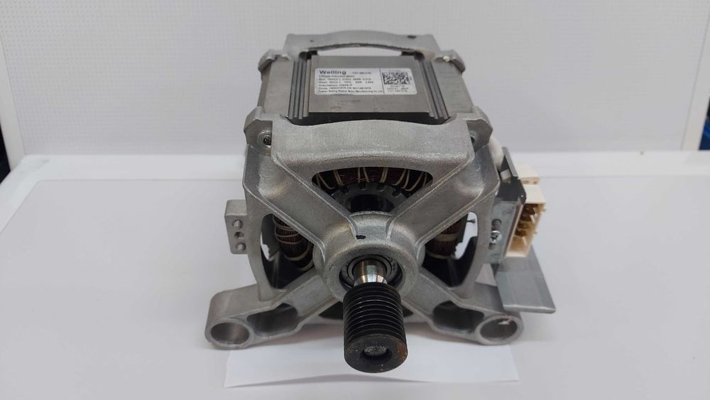 Motor Masina de spalat Whirlpool/Indesit FWDD1071681WS EU / R22