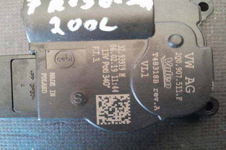 Motoras clapeta aeroterma 2Q0907511F 2Q0907511F Volkswagen VW Golf a