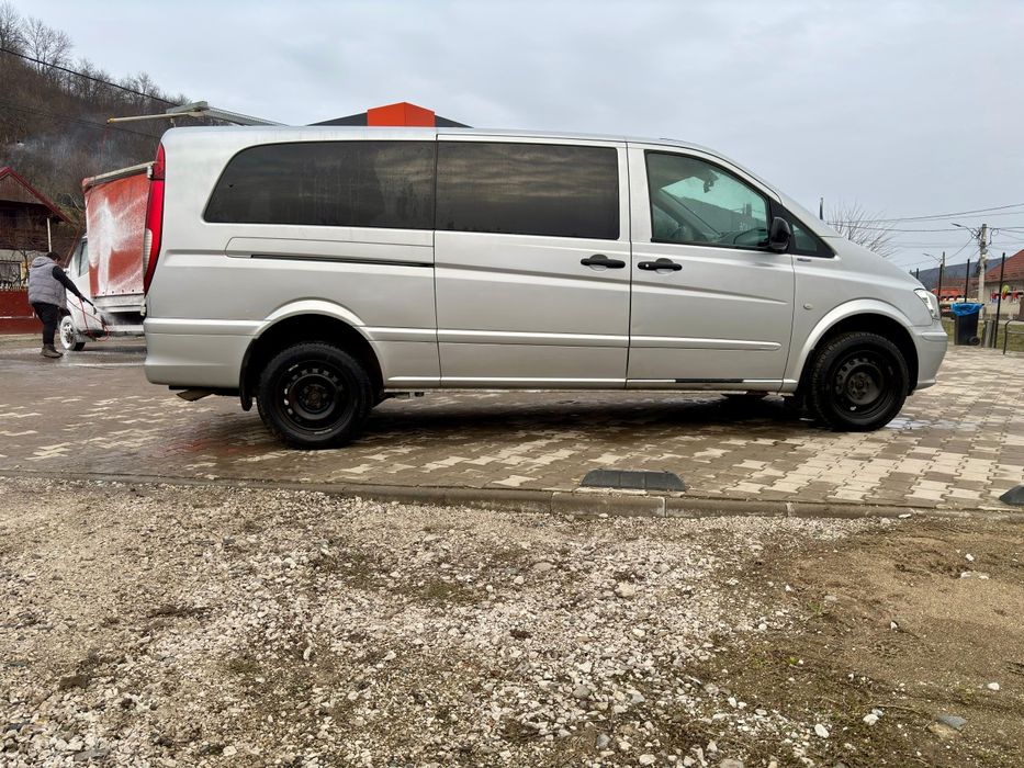 Mercedes Vito 8+1