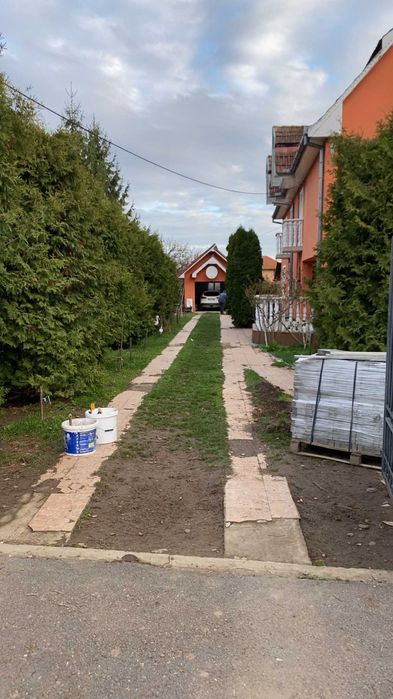 Servicii întreținere curte, tuns iarba și amenajări