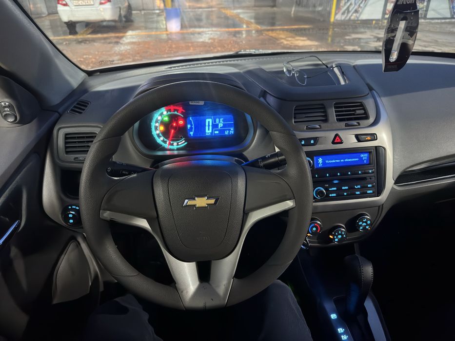 Chevrolet cobalt 2022