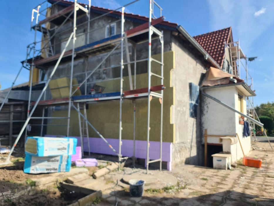 Amenajari Interioare si Exterioare Apartamente, Case - Vile, Renov