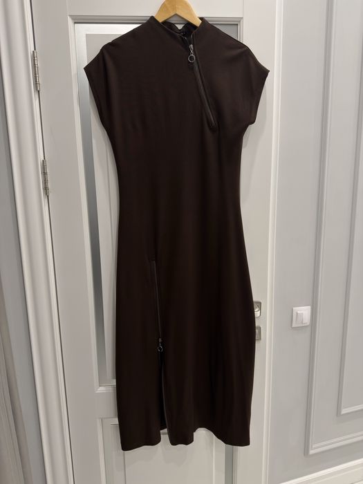 Продаю стильное платье