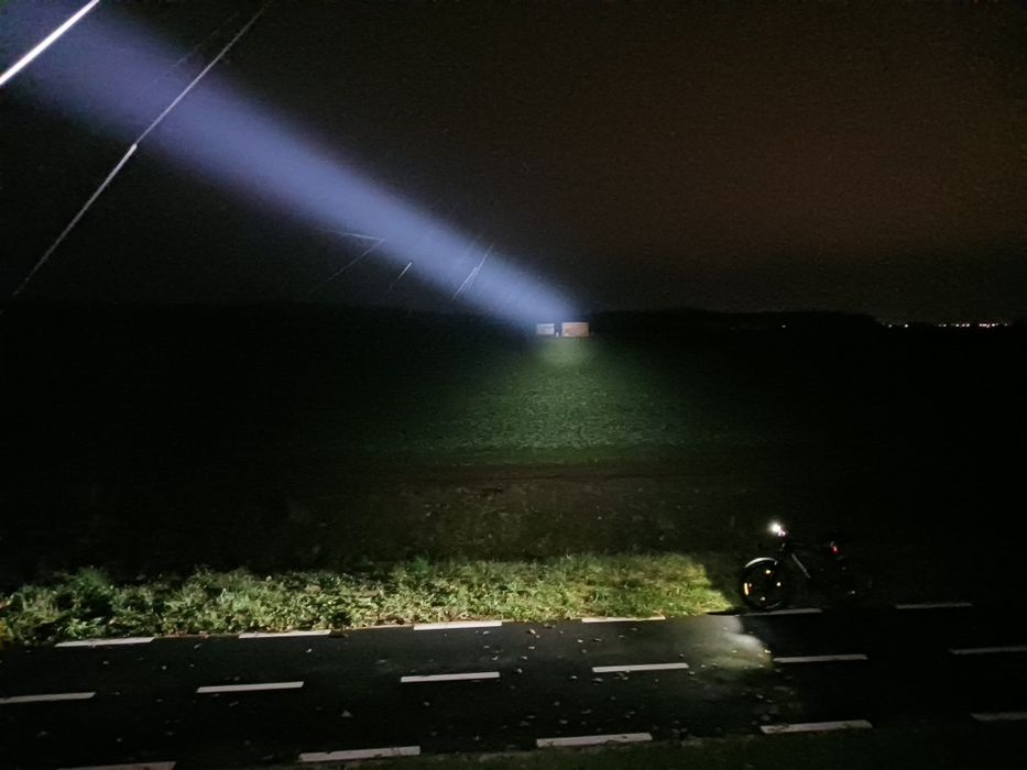 Lanterna Acebeam cebeam L19 2.0 Osram Pm1 1300m