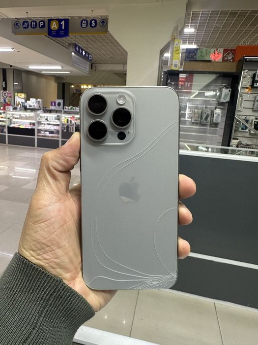 iPhone 15 pro Max 256GB