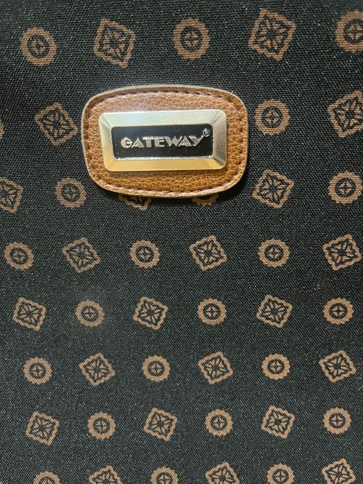Винтидж голям куфар gateway ретро