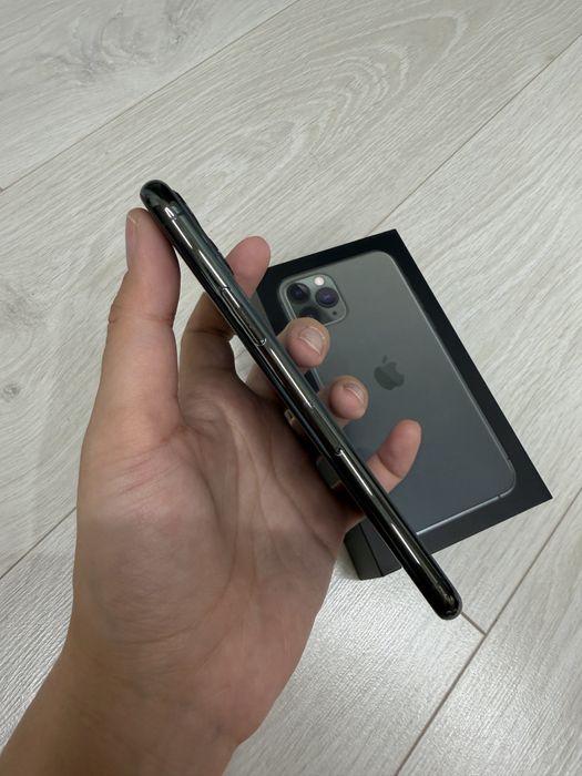 Продам iPhone 11 pro